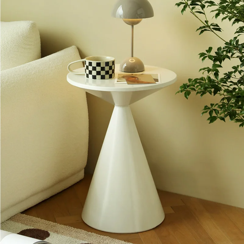Simple Sofa Side Coffee Table Creative Hourglass Design Round Table for Living Room Table Balcony Leisure Corner Bedside Tables
Simple Sofa Side Coffee Table Creative Hourglass Design Round Table for Living Room Table Balcony Leisure Corner Bedside Tables