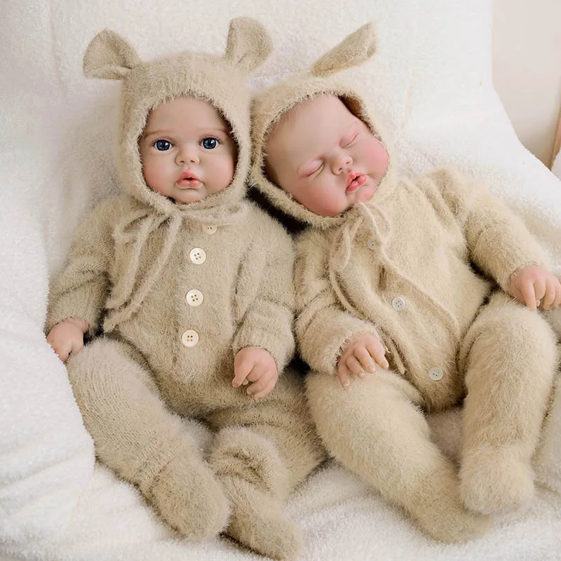 48 см Pickle Twins, реалистичная кукла Reborn для малышей, мягкая ткань, ручная роспись, волосы, приятная кукла
48 см Pickle Twins, реалистичная кукла Reborn для малышей, мягкая ткань, ручная роспись, волосы, приятная кукла