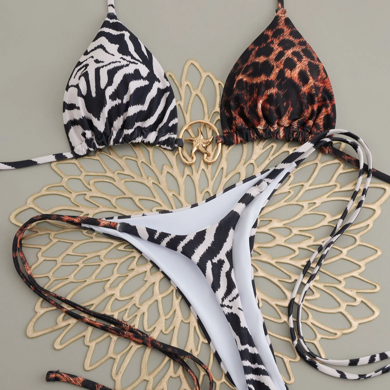 Leopard Printed Sexy Bikini Set Women Beachwear Swimsuit Vacation Swimwear Tie-side Bikini Thong Bathing Suit Biquine Brasileiro
Leopard Printed Sexy Bikini Set Women Beachwear Swimsuit Vacation Swimwear Tie-side Bikini Thong Bathing Suit Biquine Brasileiro