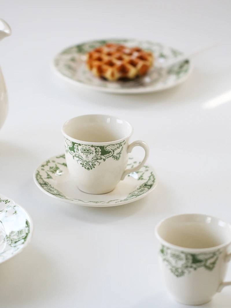 Retro Claytan Cerc Dinnerware Full Glaze Mint een Wild Rose Pattern European Sle Underglaze Color 6 Inch Plate
Retro Claytan Cerc Dinnerware Full Glaze Mint een Wild Rose Pattern European Sle Underglaze Color 6 Inch Plate
