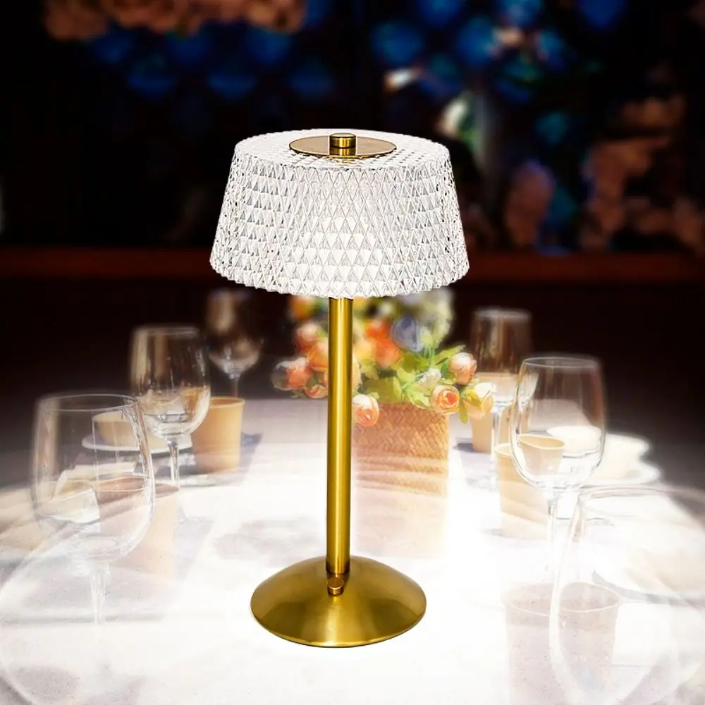Bedroom Decor Metal Crystal Table Lamp USB Charging Minimalist Led Desk Lamp Romantic Creative Night Light Coffee
Bedroom Decor Metal Crystal Table Lamp USB Charging Minimalist Led Desk Lamp Romantic Creative Night Light Coffee