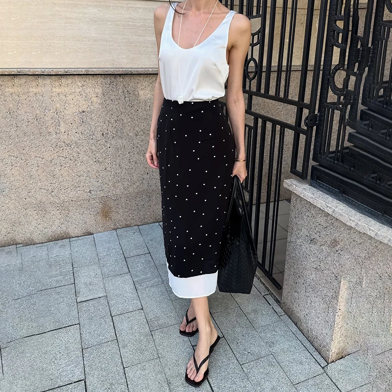 TARUXY Elegant Versatile Polka-Dot Skirt Women's Stylish Paneled Slim High-Waisted Long Skirt 2026 Spring Summer Banquet Skirt
TARUXY Elegant Versatile Polka-Dot Skirt Women's Stylish Paneled Slim High-Waisted Long Skirt 2026 Spring Summer Banquet Skirt