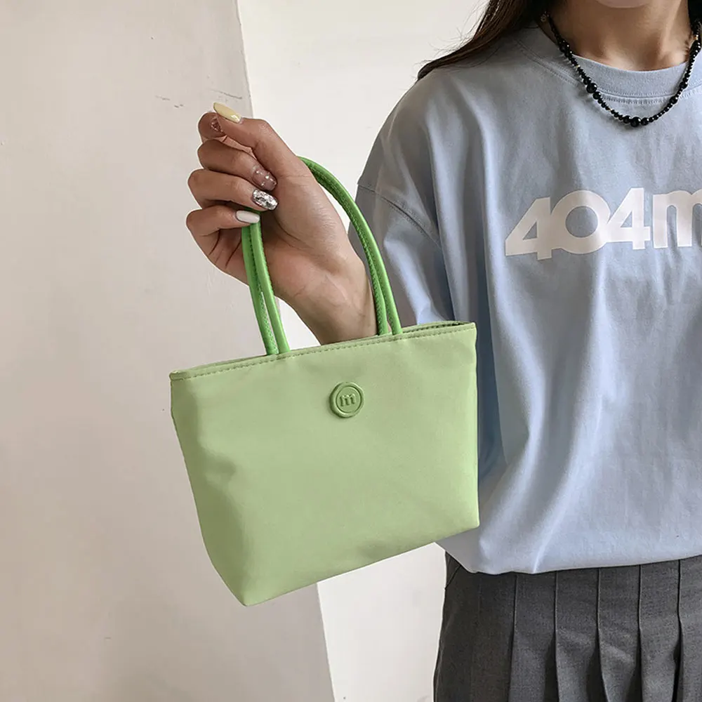 Nylon Small Bag, Fashionable Tote Bag, Fresh Style Mobile Phone Bag, Casual Handbag, Oxford Cloth Women's Mini Handbag
Nylon Small Bag, Fashionable Tote Bag, Fresh Style Mobile Phone Bag, Casual Handbag, Oxford Cloth Women's Mini Handbag