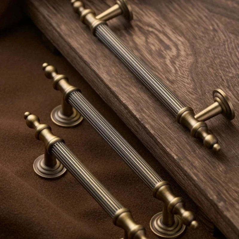 Nordic Vintage Brass Handles for Furniture Bronze Handles for Cabinets and Drawers Wardrobe Nightstand Dresser Drawer Handles
Nordic Vintage Brass Handles for Furniture Bronze Handles for Cabinets and Drawers Wardrobe Nightstand Dresser Drawer Handles