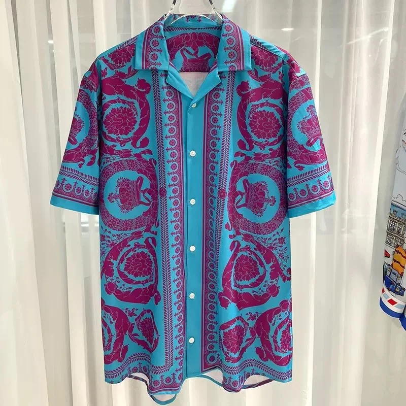 2026 Summer New Men's Short Sleeve Shirt Baroque Printed Collar Shirt Light Luxury Palace Style Vacation Leisure Hawaiian Shirt
2026 Summer New Men's Short Sleeve Shirt Baroque Printed Collar Shirt Light Luxury Palace Style Vacation Leisure Hawaiian Shirt