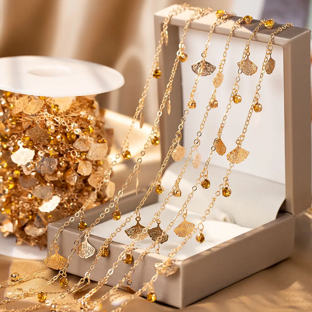 New 0.5M/1M Yellow Rhinestone Gingko Copper Chains Antiquity Style Chains for Bracelet Necklace DIY Jewelry Clothing Accessories
New 0.5M/1M Yellow Rhinestone Gingko Copper Chains Antiquity Style Chains for Bracelet Necklace DIY Jewelry Clothing Accessories