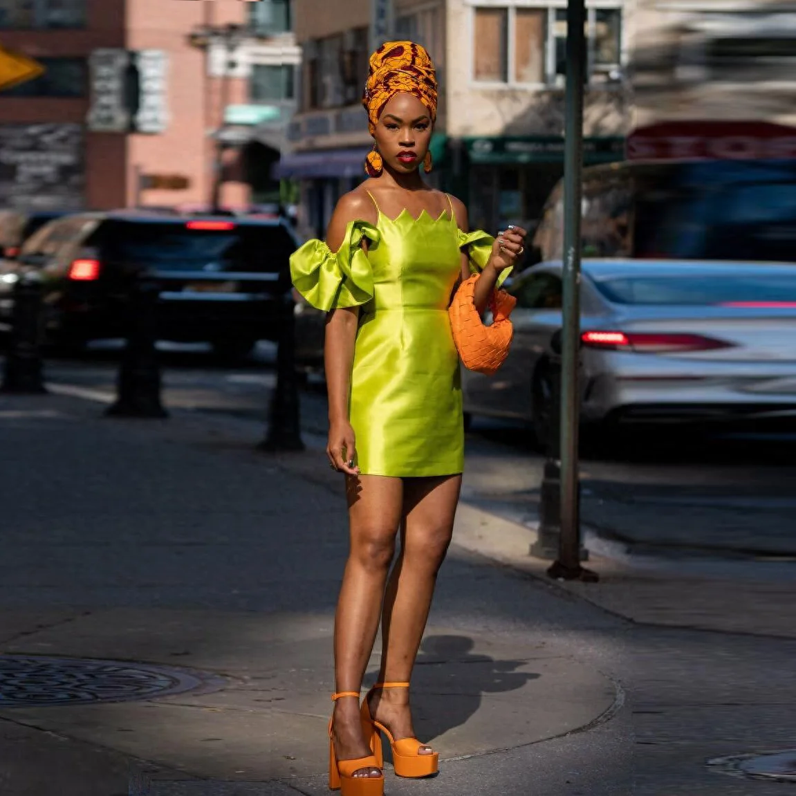 Charming Neon Green Mini Dress Special Design Neck Draped Sleeves Straight Pleats Satin Cocktail Dresses Above Knee Length
Charming Neon Green Mini Dress Special Design Neck Draped Sleeves Straight Pleats Satin Cocktail Dresses Above Knee Length