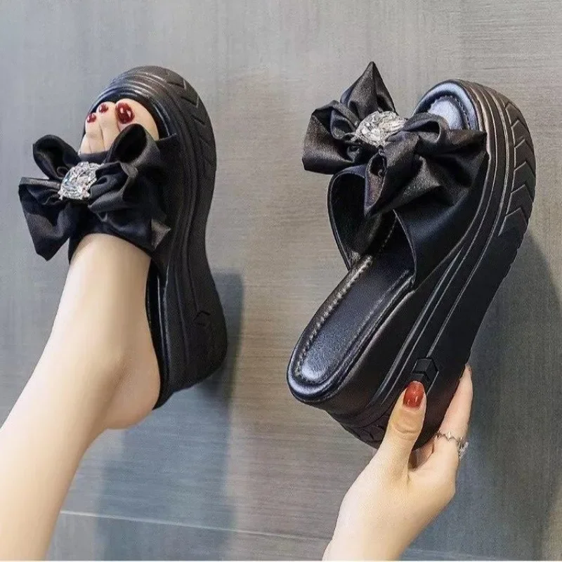 2025 Ladies Shoes Open Toe Women's Slippers Platform Casual Slippers Women Round Toe Butterfly-knot Wedges Outdoor Brand Sandals
2025 Ladies Shoes Open Toe Women's Slippers Platform Casual Slippers Women Round Toe Butterfly-knot Wedges Outdoor Brand Sandals