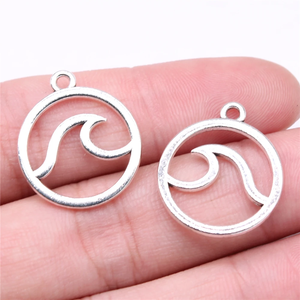 120pcs 23x20mm Charms Wholesale Waves Charms Wholesale DIY Jewelry Findings Antique Silver Color Alloy Charms
120pcs 23x20mm Charms Wholesale Waves Charms Wholesale DIY Jewelry Findings Antique Silver Color Alloy Charms