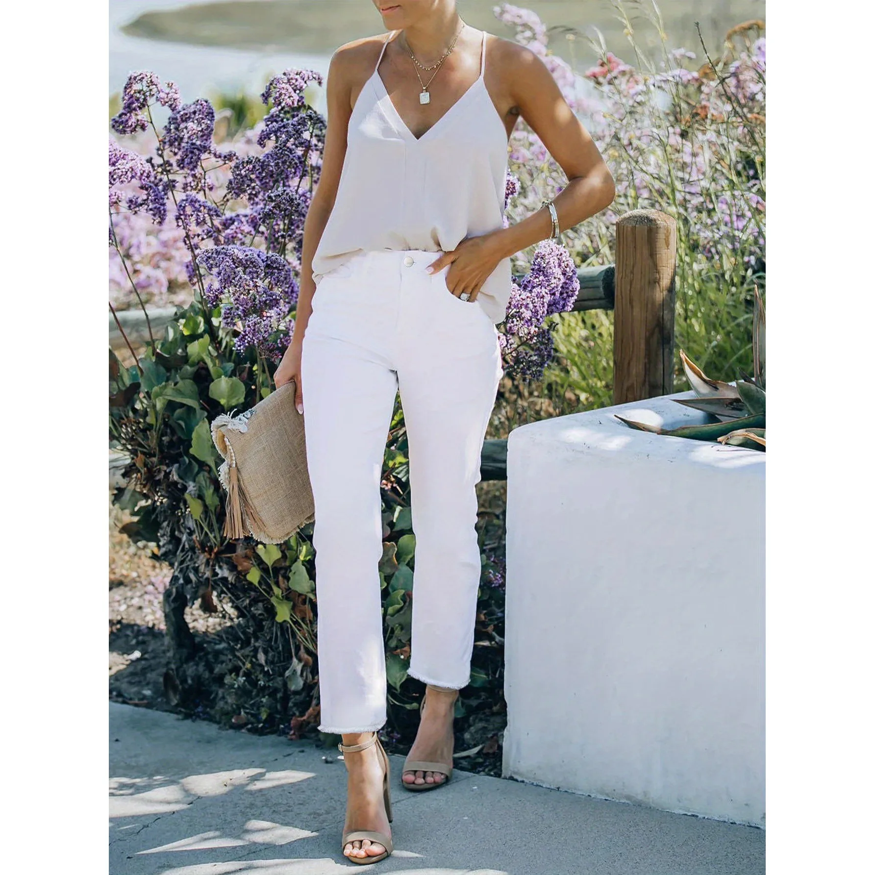 2025 New Straight Leg Jeans Women's Classic Cleanfit Sle PU Leather Fabric Ladies Faionable Straight Jeans
2025 New Straight Leg Jeans Women's Classic Cleanfit Sle PU Leather Fabric Ladies Faionable Straight Jeans