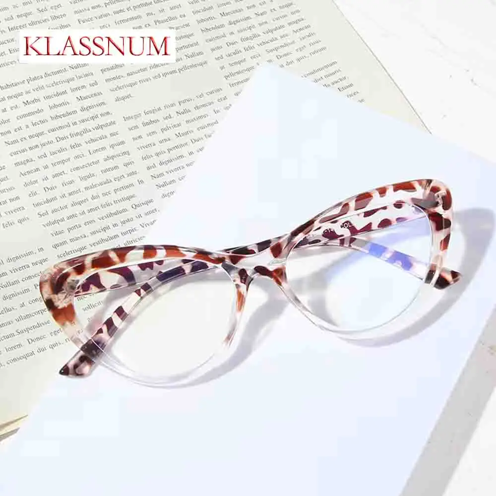 KLASSNUM Retro luxurious Sexy Cat Eyes Women Anti Blue Light Glasses Transparent Fashion Leopard Print Optical Frame Flat glasse
KLASSNUM Retro luxurious Sexy Cat Eyes Women Anti Blue Light Glasses Transparent Fashion Leopard Print Optical Frame Flat glasse
