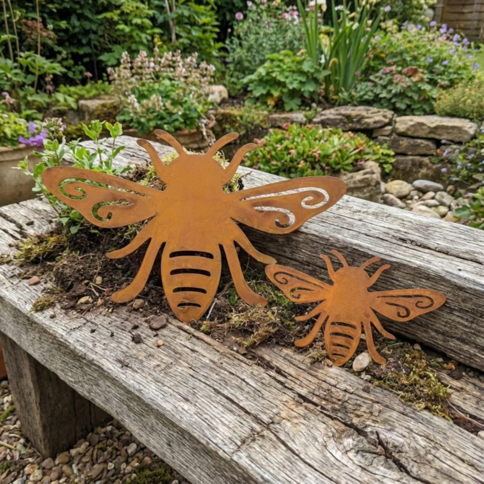 Iron Bee Cutout Weathered Honey Bee Garden Decor Home Decoration Rustic Finish Outdoor Friendly for Flower Pot
Iron Bee Cutout Weathered Honey Bee Garden Decor Home Decoration Rustic Finish Outdoor Friendly for Flower Pot