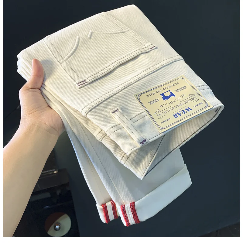 Белые джинсы мужские, осенний стиль 2025 года, конические маленькие прямые эластичные элитные модные мужские повседневные брюки 
Белые джинсы мужские, осенний стиль 2025 года, конические маленькие прямые эластичные элитные модные мужские повседневные брюки