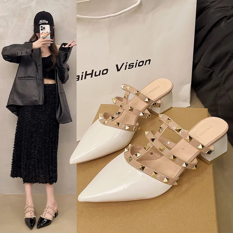 Новинка 2025, летние новые туфли с острым носком и неглубоким носком, износостойкие туфли на каблуке, темпераментные квадратные хит продаж, тапочки высокого качества
Новинка 2025, летние новые туфли с острым носком и неглубоким носком, износостойкие туфли на каблуке, темпераментные квадратные хит продаж, тапочки высокого качества