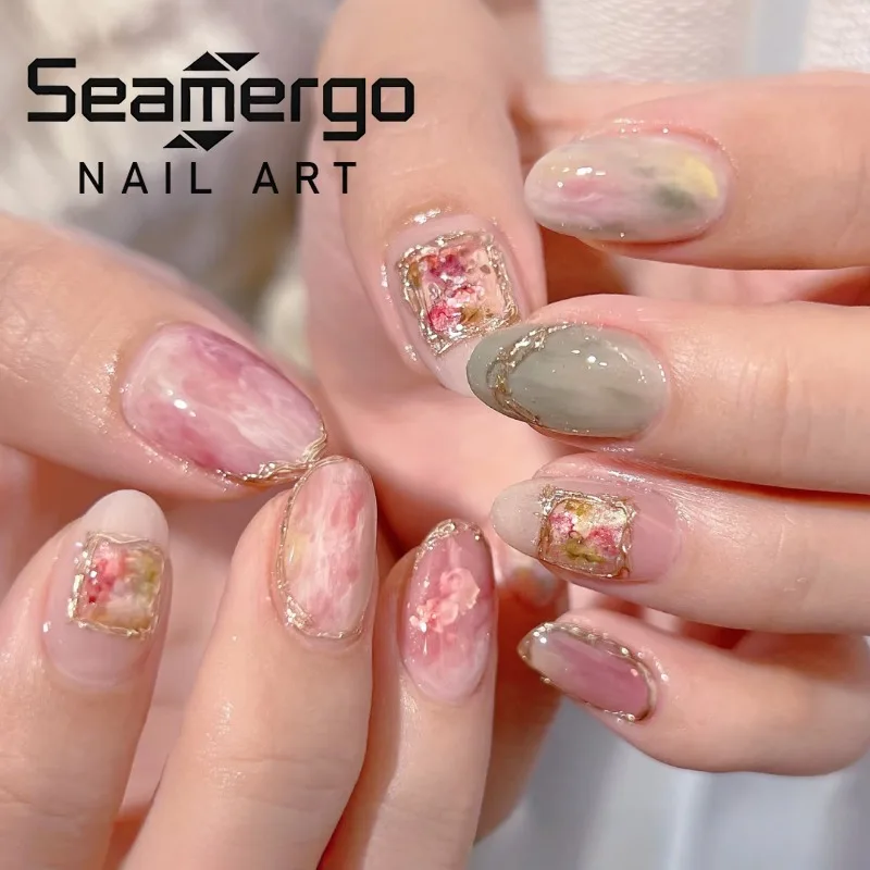 24PCS Golden Patterns French False Nails Pink Smudging Sweet Flowers Short Round Press on Nails Full Cover Gentle Almond Nails
24PCS Golden Patterns French False Nails Pink Smudging Sweet Flowers Short Round Press on Nails Full Cover Gentle Almond Nails