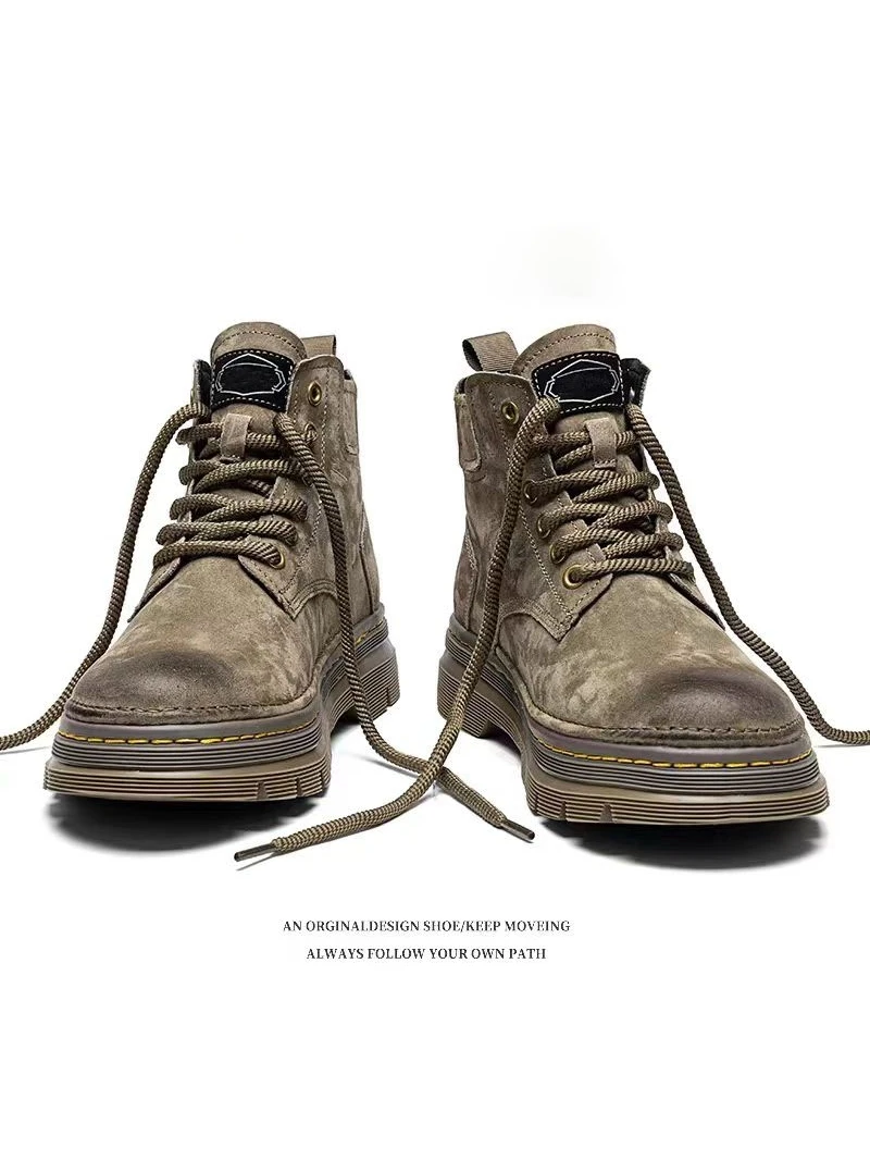 Men's Winter Casual Waterproof Leather Surface Boots Outdoor Sports Hiking Mountain Climbing Boots Versatile Workwear
Men's Winter Casual Waterproof Leather Surface Boots Outdoor Sports Hiking Mountain Climbing Boots Versatile Workwear