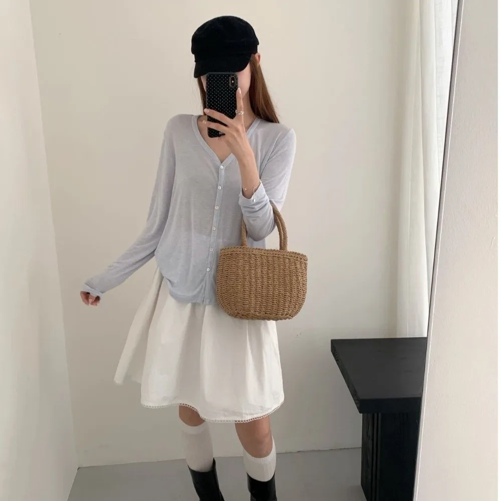 Leisure Lyocell Women's Cardigan V Neck Round Neck Thin Button Cardigan Basic Shirt Stripe Sunscreen Clothing Spring Summer
Leisure Lyocell Women's Cardigan V Neck Round Neck Thin Button Cardigan Basic Shirt Stripe Sunscreen Clothing Spring Summer