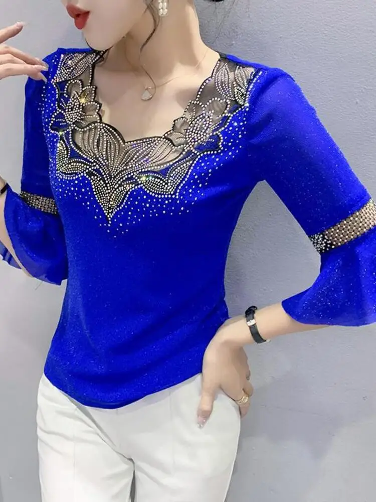 Design heavy craftsmanship, design sense, V-neck lace, hot diamond patchwork, 5/4 sleeve small shirt, mesh for women
Design heavy craftsmanship, design sense, V-neck lace, hot diamond patchwork, 5/4 sleeve small shirt, mesh for women