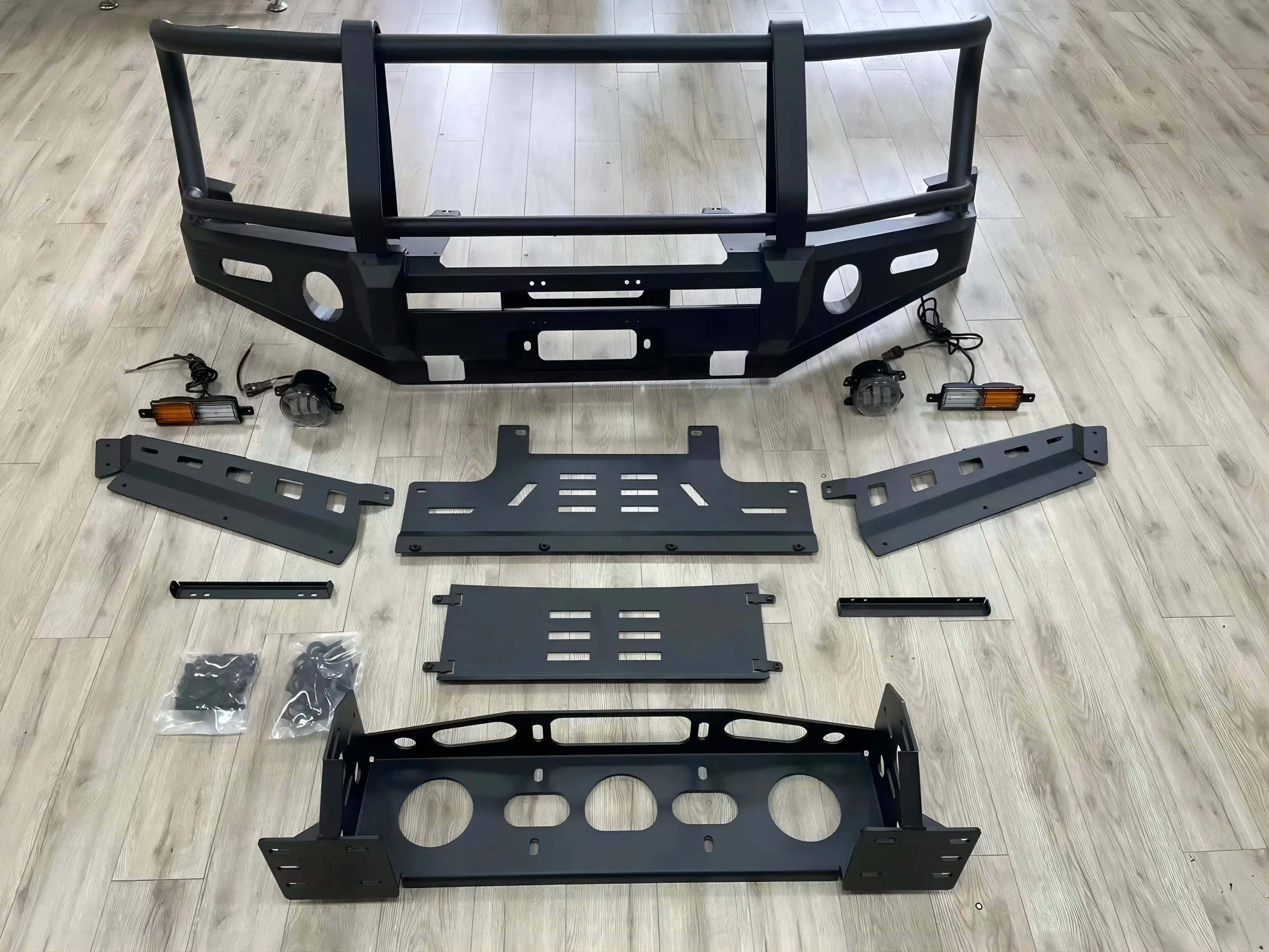 Astronaut.Modification Bumper for Tank 300 Cowherd Big Front bar Modification Accessories Competitive Bumper
Astronaut.Modification Bumper for Tank 300 Cowherd Big Front bar Modification Accessories Competitive Bumper