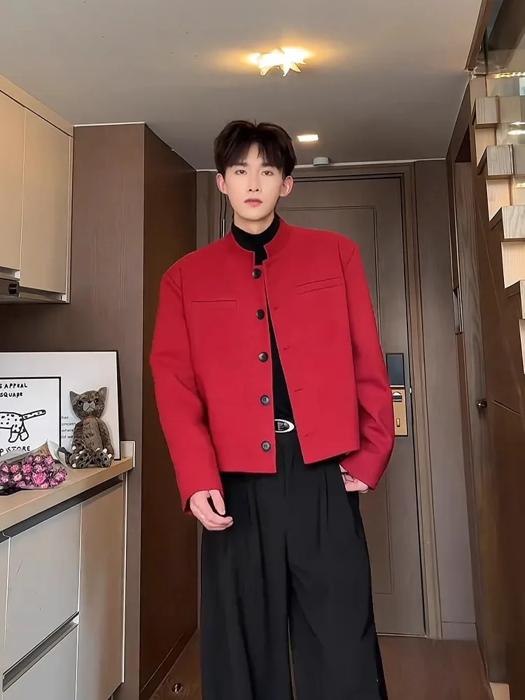 New Chinese Style Men's Short Jacket Pad Shoulder Stand Collar Suit Coat High Sensation Cool Red Casual Single-breasted Spring
New Chinese Style Men's Short Jacket Pad Shoulder Stand Collar Suit Coat High Sensation Cool Red Casual Single-breasted Spring