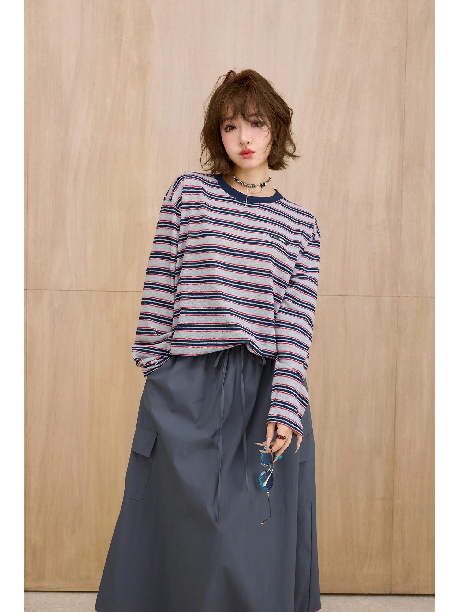MIUCO Korean Design Striped Long Sve Knitted T-irt Age-Defng Versatile Color Blo Base Loose oulder Casual Sle
MIUCO Korean Design Striped Long Sve Knitted T-irt Age-Defng Versatile Color Blo Base Loose oulder Casual Sle