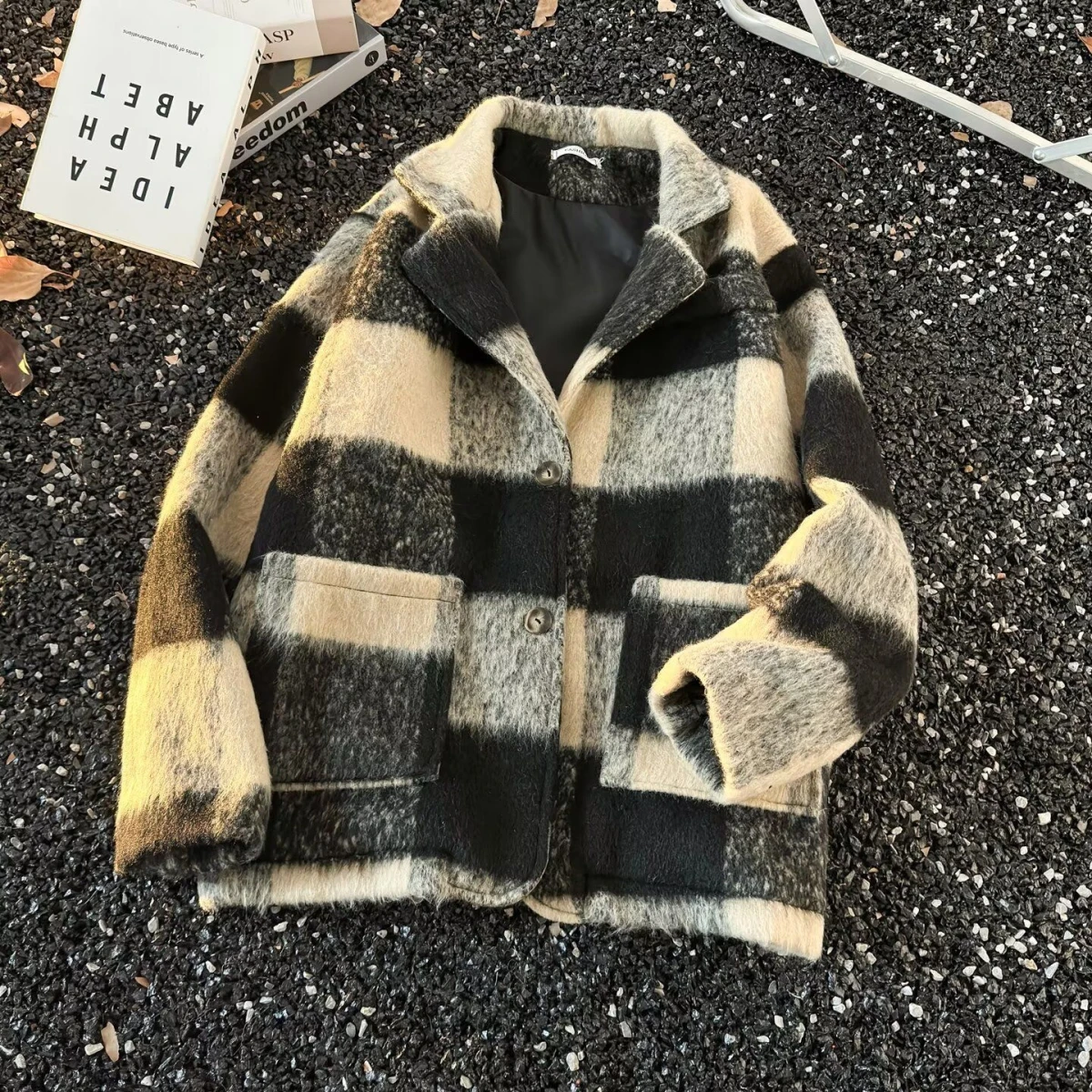 Retro American Tweed Jacket Casual Unisex Autumn Winter High Quality Couples Match All-Match Leisure Outerwear Trendy
Retro American Tweed Jacket Casual Unisex Autumn Winter High Quality Couples Match All-Match Leisure Outerwear Trendy