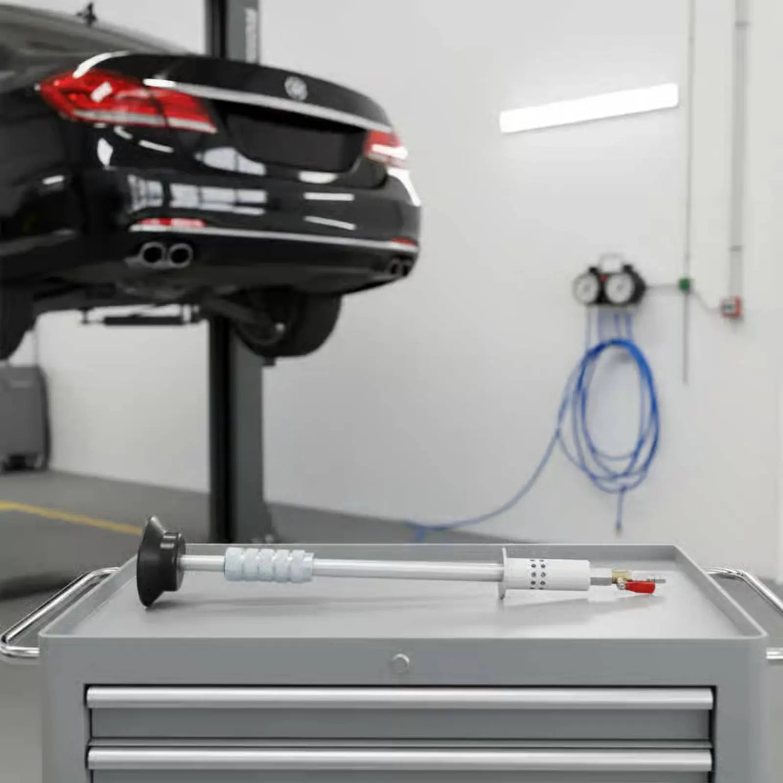 Paintless Dent Repair Tool Paint-Safe Paintless Dent Removal Tool Air Suction Slide Hammer Sturdy-Duty Car Frame Sag Puller
Paintless Dent Repair Tool Paint-Safe Paintless Dent Removal Tool Air Suction Slide Hammer Sturdy-Duty Car Frame Sag Puller