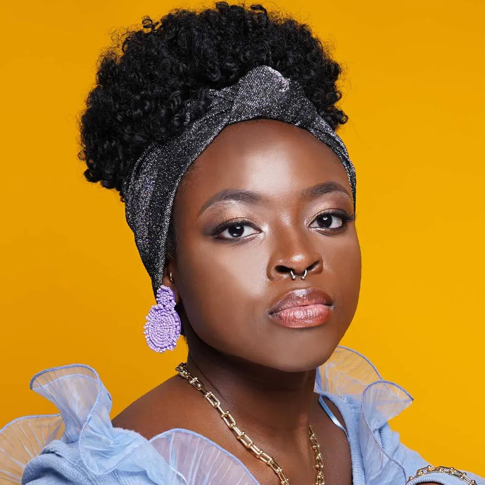 Black Female Short Synthetic Wig with Soft Curly Hair African Style Headscarf Wrapped around for Cosplay And Daily Use
Black Female Short Synthetic Wig with Soft Curly Hair African Style Headscarf Wrapped around for Cosplay And Daily Use