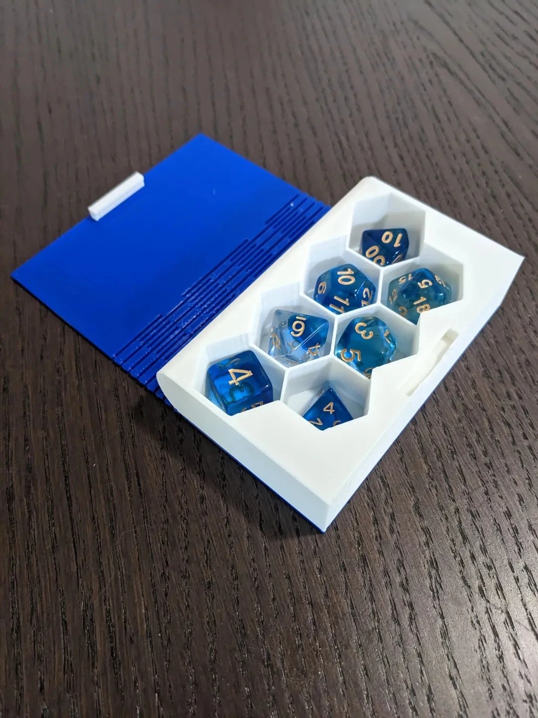 Mini Dice Book board game tool dice storage dice box
Mini Dice Book board game tool dice storage dice box