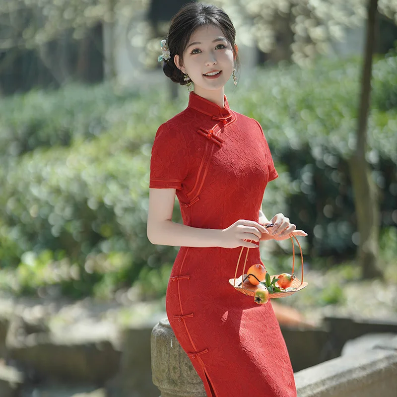 Vintage Red Short Sleeve Qipao Elegant Women Cheongsam Mandarin Collar Sexy Chinese Dress Vestidos
Vintage Red Short Sleeve Qipao Elegant Women Cheongsam Mandarin Collar Sexy Chinese Dress Vestidos