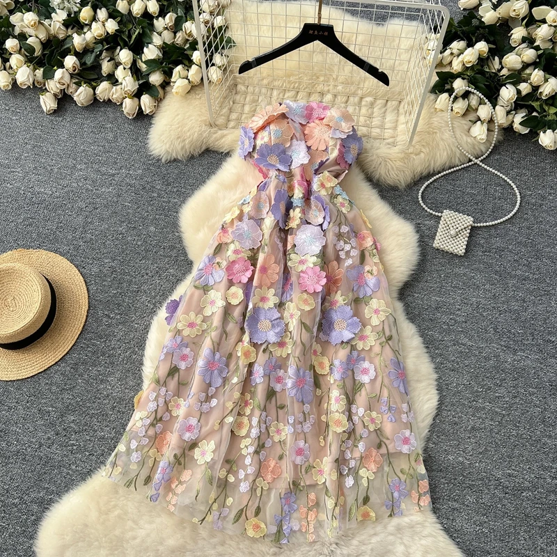 French High-End Women's Dress Summer Heavy Industry Three-Dimensional Flower Embroidery Waist Strapless Long Dress
French High-End Women's Dress Summer Heavy Industry Three-Dimensional Flower Embroidery Waist Strapless Long Dress