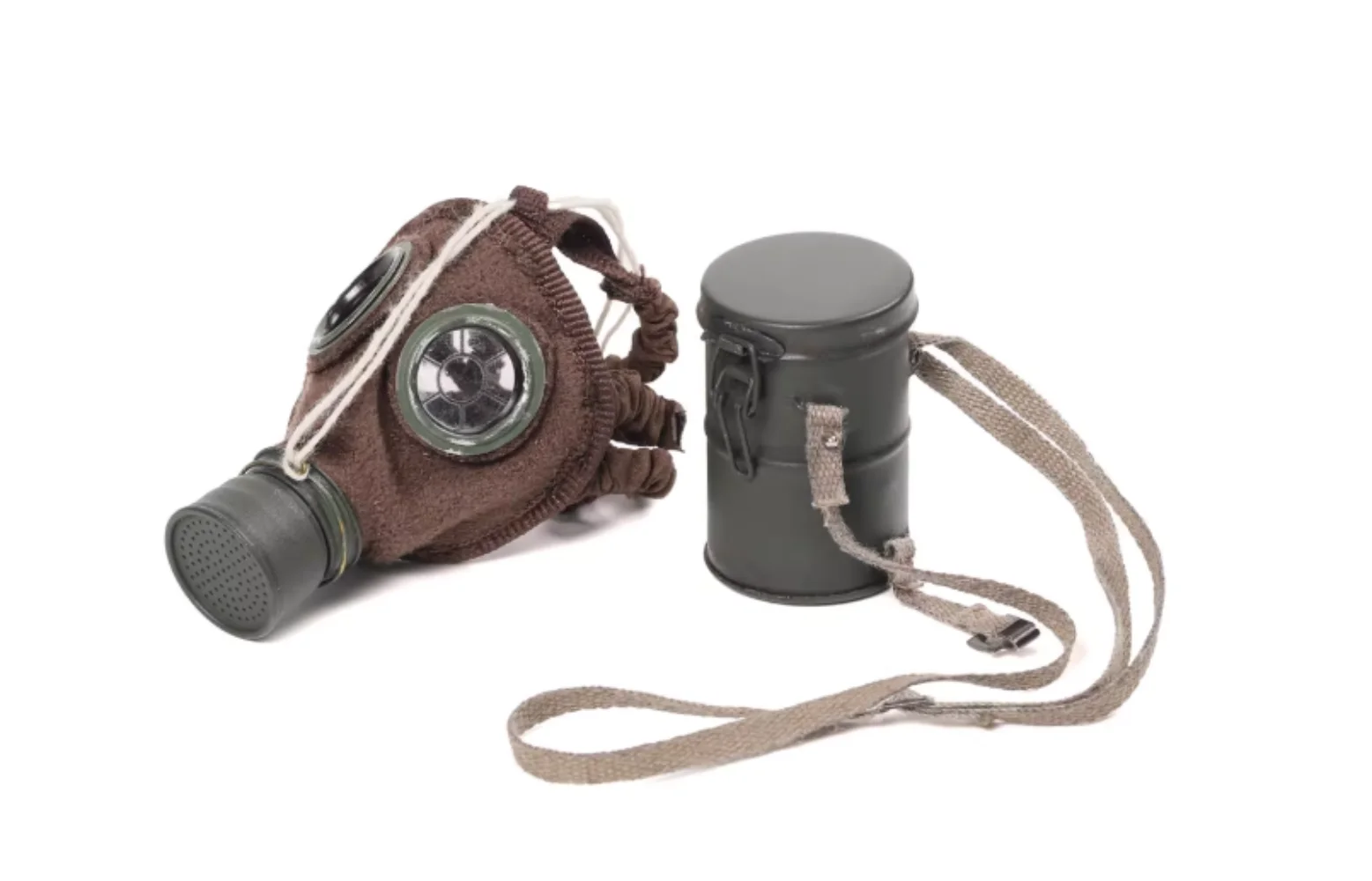 DID D11015 1/6 Scale Soldier Mask Set Model for 12'' German MG08 Machine Gunner
DID D11015 1/6 Scale Soldier Mask Set Model for 12'' German MG08 Machine Gunner