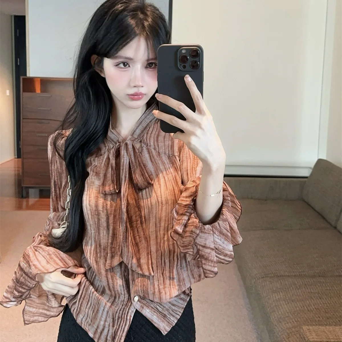 Slimming Knot Belted Shiny Thread Flared Sleeve Striped Women's Long Sleeve Shirt Spring 2026 New Style Korean Loos...
Slimming Knot Belted Shiny Thread Flared Sleeve Striped Women's Long Sleeve Shirt Spring 2026 New Style Korean Loos...