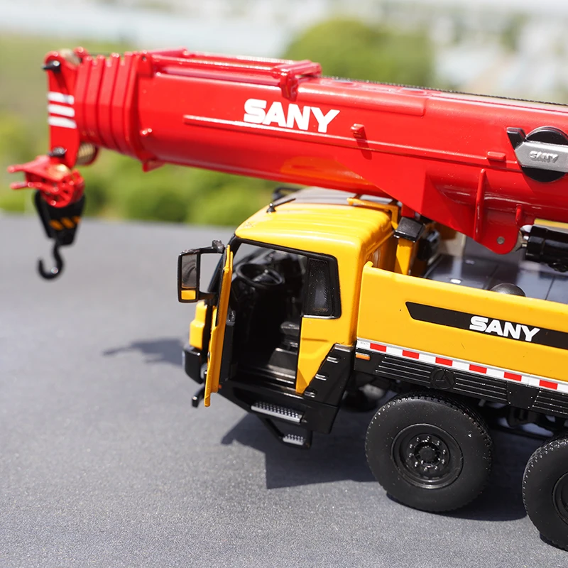 1:36 Original Sany Heavy Industries SANY STC800T6 Road Crane, Alloy Engineering Crane Model
1:36 Original Sany Heavy Industries SANY STC800T6 Road Crane, Alloy Engineering Crane Model