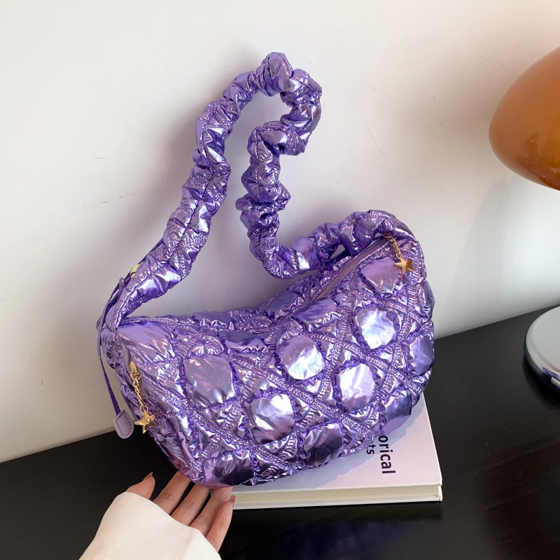 Cotton Padded Thread Hobos Shoulder Crossbody Bag for Women Handbag and Purse 2023 New Ladies Trendy Messenger Bag High Quality
Cotton Padded Thread Hobos Shoulder Crossbody Bag for Women Handbag and Purse 2023 New Ladies Trendy Messenger Bag High Quality