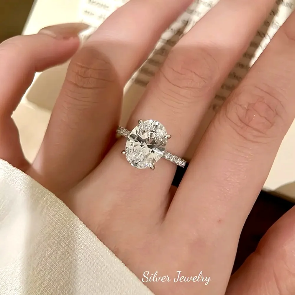 LYEE CYEE 925 Sterling Silve Gorgeous Shiny Moissanite Oval Stone Ring For Women Engagement Wedding Luxury High Quality Fine Jewelry
LYEE CYEE 925 Sterling Silve Gorgeous Shiny Moissanite Oval Stone Ring For Women Engagement Wedding Luxury High Quality Fine Jewelry