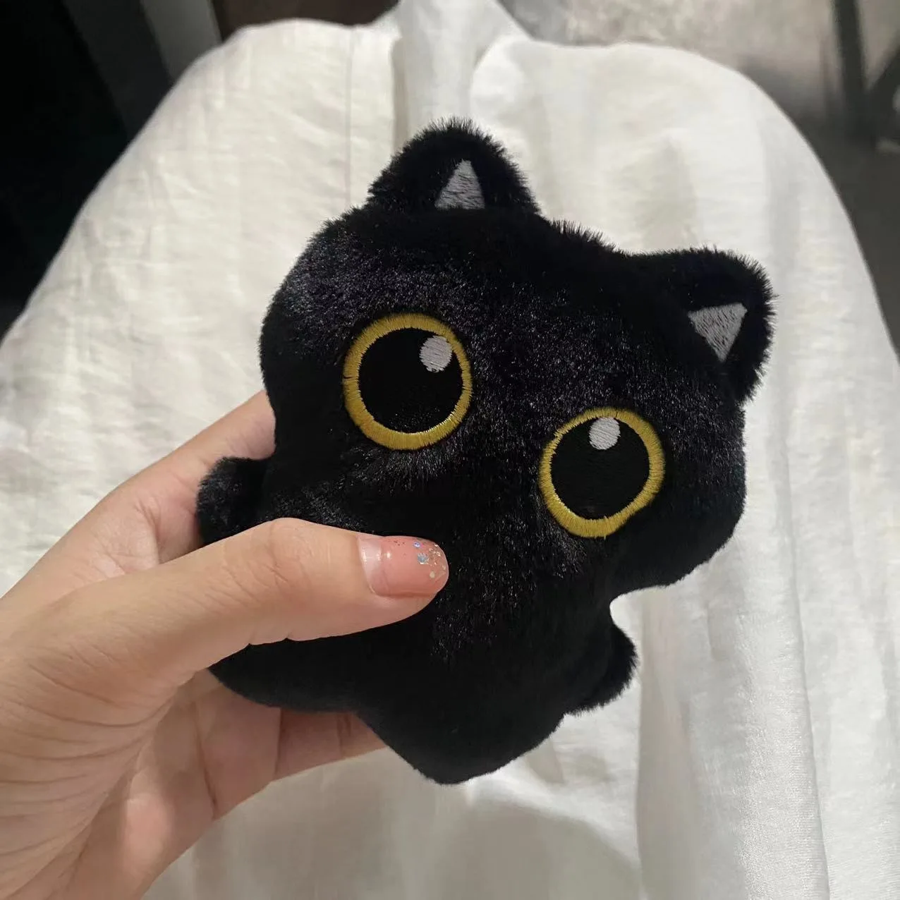 Новая милая плюшевая игрушка черного кота, кукла, маленькая подвеска, приятная подушка, подушка Ins, плюшевая игрушка черного кота, кукла для мальчика и девочки, подарки на день рождения
Новая милая плюшевая игрушка черного кота, кукла, маленькая подвеска, приятная подушка, подушка Ins, плюшевая игрушка черного кота, кукла для мальчика и девочки, подарки на день рождения