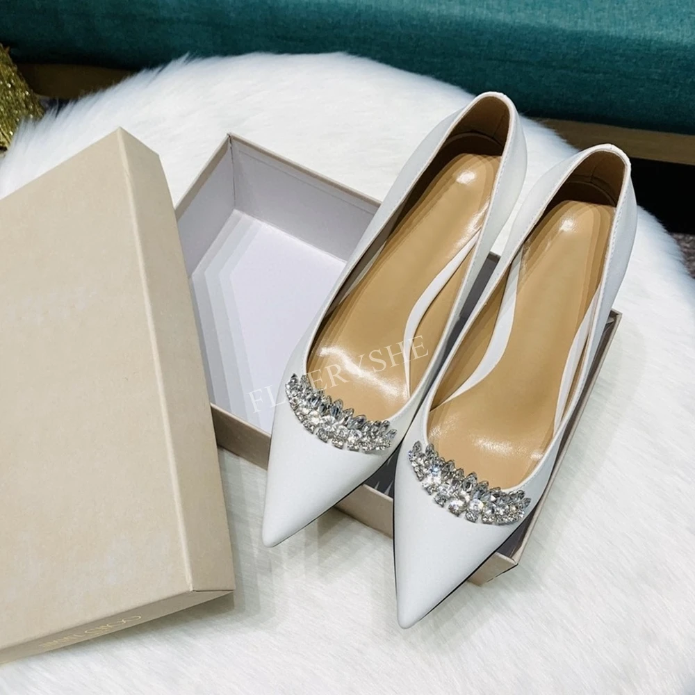 2024 White Rhinestone Banquet Pumps Luxury Leather New Arrival Solid Women Pointed Toe Thin High Heel Party Weeding Shoes
2024 White Rhinestone Banquet Pumps Luxury Leather New Arrival Solid Women Pointed Toe Thin High Heel Party Weeding Shoes