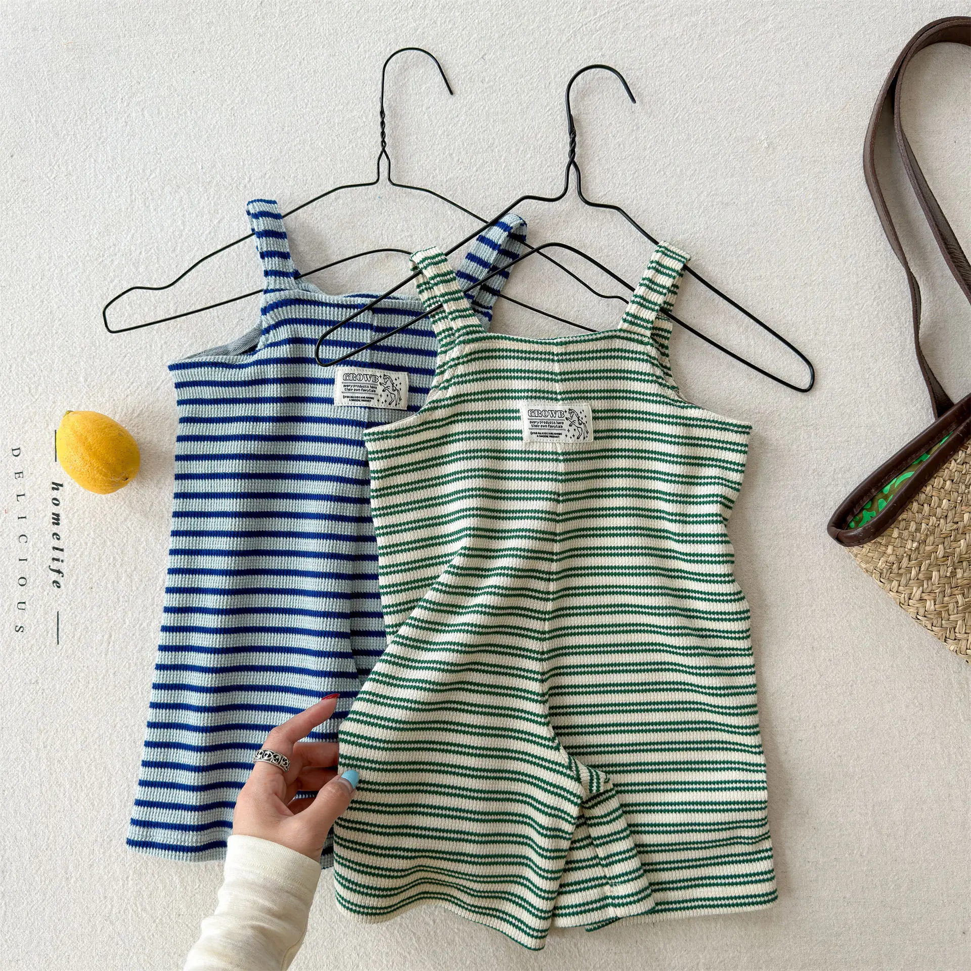 2026 Summer New Children Loose Casual Overalls Toddler Girls Sling Jumpsuit Cotton Boys Thin Striped Strap Shorts Kids Clothes
2026 Summer New Children Loose Casual Overalls Toddler Girls Sling Jumpsuit Cotton Boys Thin Striped Strap Shorts Kids Clothes