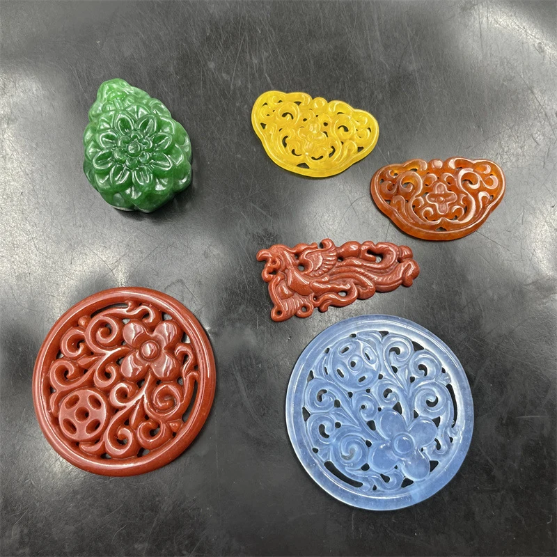 Affordable Jade Products New Red Jadeite Jade Ruyi Lock Pendant Yellow Jade Hollowed-out Ruyi Round flower pendant Phoenix
Affordable Jade Products New Red Jadeite Jade Ruyi Lock Pendant Yellow Jade Hollowed-out Ruyi Round flower pendant Phoenix