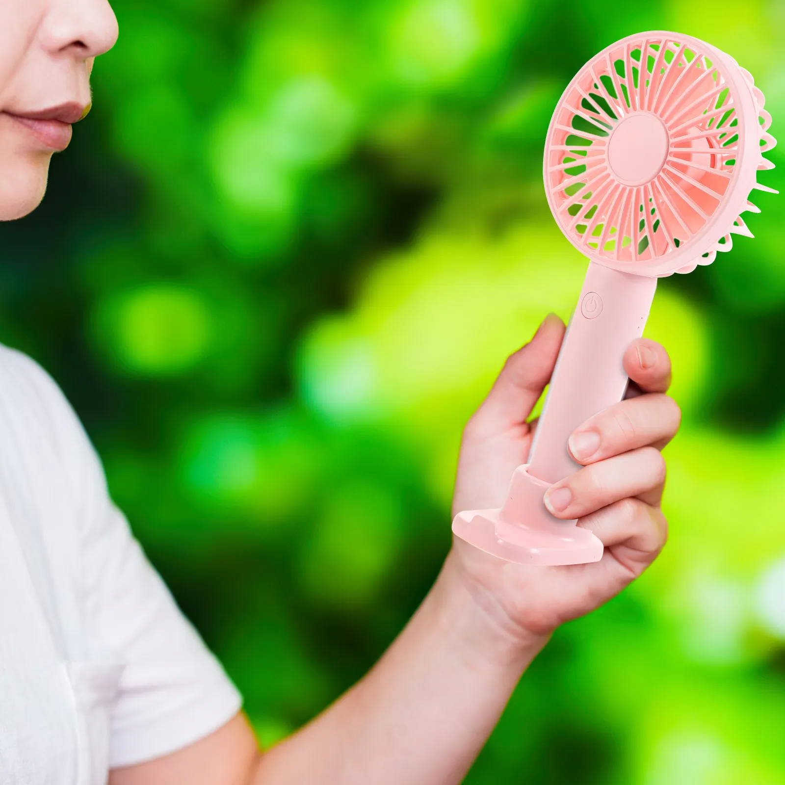 USB Rechargeable Mini Handheld Fan Portable Lightweight Cooling Fan for Home Office Outdoor Travel Summer Use Pink
USB Rechargeable Mini Handheld Fan Portable Lightweight Cooling Fan for Home Office Outdoor Travel Summer Use Pink