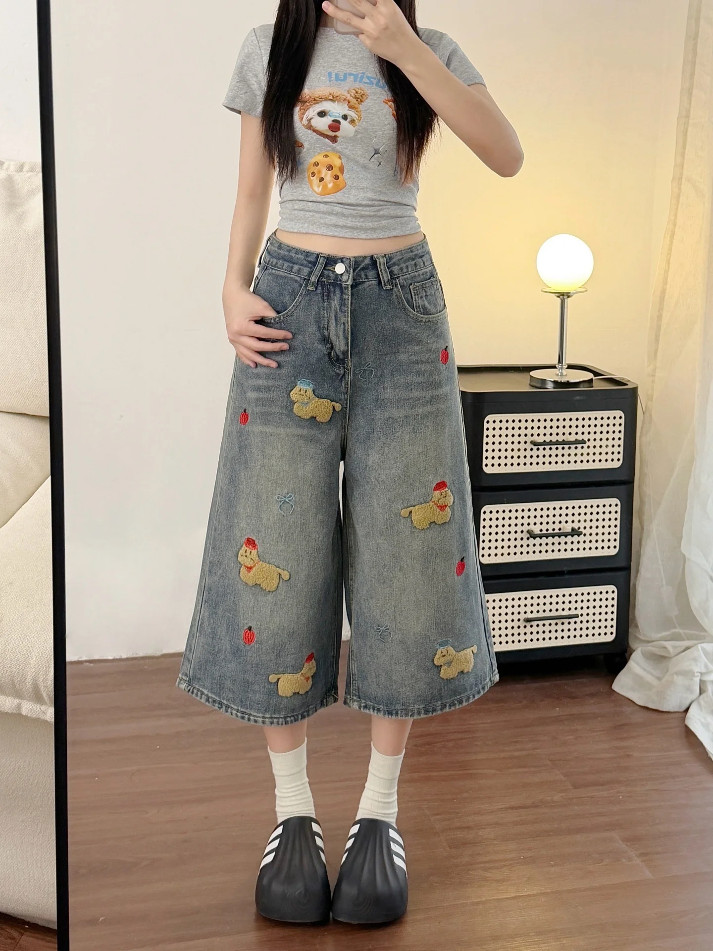 American Style Embroidered Wide Leg Jeans Women's 7/8 Length Summer plus Size Comfortable Breathable Casual High Waist Shorts
American Style Embroidered Wide Leg Jeans Women's 7/8 Length Summer plus Size Comfortable Breathable Casual High Waist Shorts