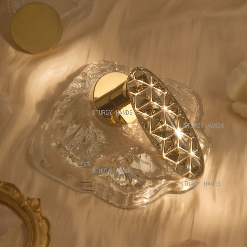 Французский цинковый сплав, домашний хрустальный бесшумный дверной замок, разделенный замок для двери американской спальни
Французский цинковый сплав, домашний хрустальный бесшумный дверной замок, разделенный замок для двери американской спальни