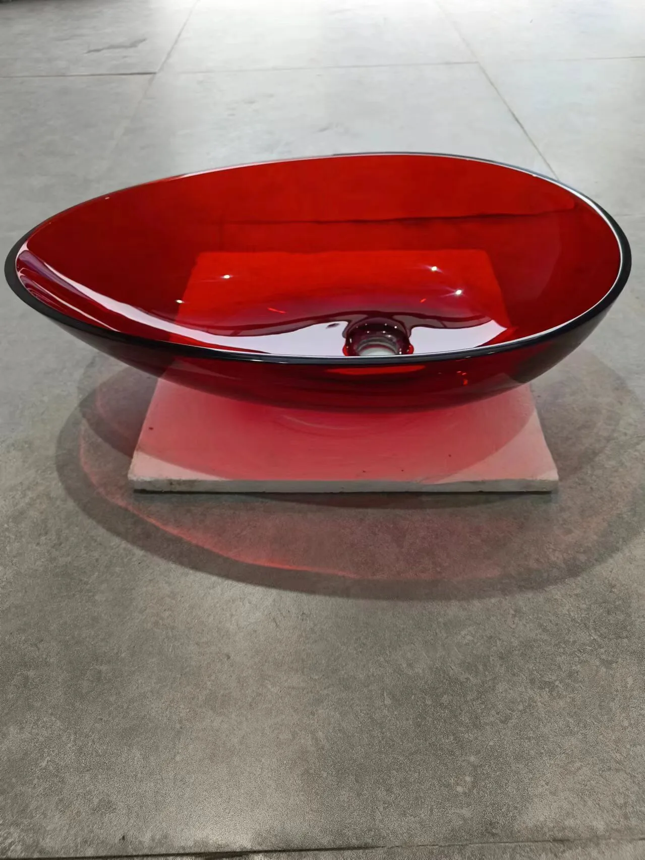 Modern minimalist transparent resin basin, bathroom balcony, hotel homestay washbasin
Modern minimalist transparent resin basin, bathroom balcony, hotel homestay washbasin