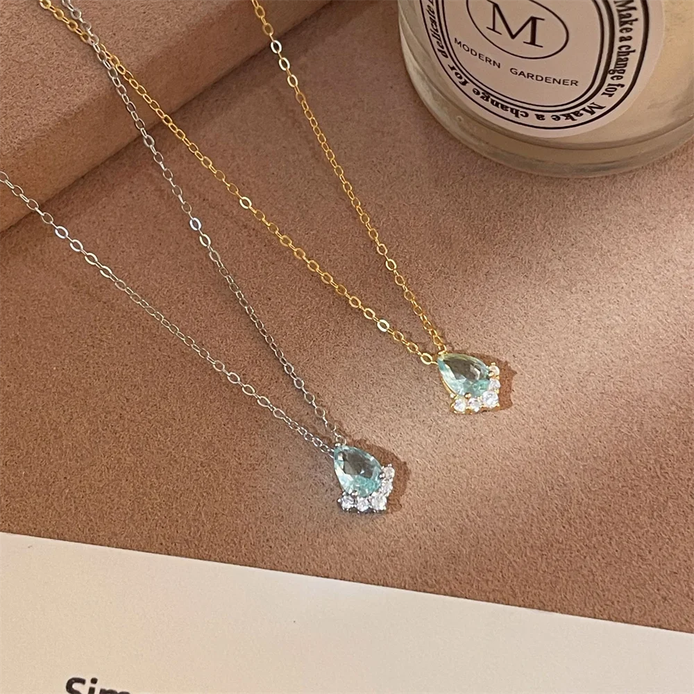 Korean Style S925 Sterling Silver Collarbone Necklace, Teardrop-shaped Sky Blue Zircon, Minimalist Premium Elegant Necklace
Korean Style S925 Sterling Silver Collarbone Necklace, Teardrop-shaped Sky Blue Zircon, Minimalist Premium Elegant Necklace