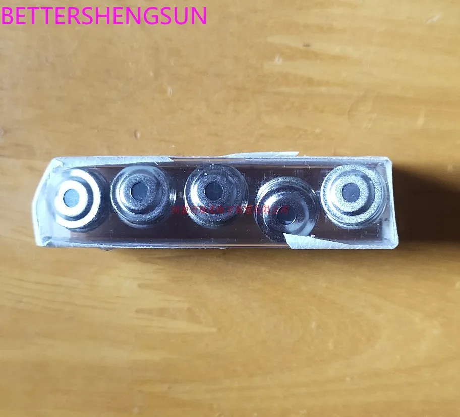 Термобатарейный инфракрасный датчик температуры TO-5-4 ZTP-101T
Термобатарейный инфракрасный датчик температуры TO-5-4 ZTP-101T