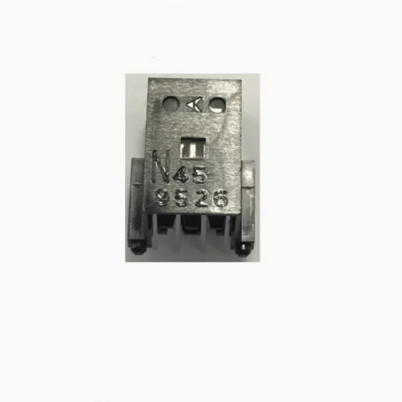 10pcs KE-2N19F-09 Grating read head encoder for industrial stepper motors
10pcs KE-2N19F-09 Grating read head encoder for industrial stepper motors