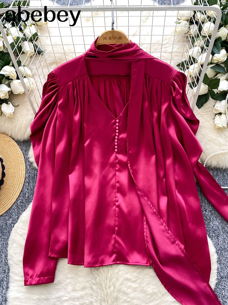 2026 New Solid Loose Spliced Folds Temperament Blouse for Women V Neck Long Sleeves Patchwork Sheer Top Female Clothing New
2026 New Solid Loose Spliced Folds Temperament Blouse for Women V Neck Long Sleeves Patchwork Sheer Top Female Clothing New