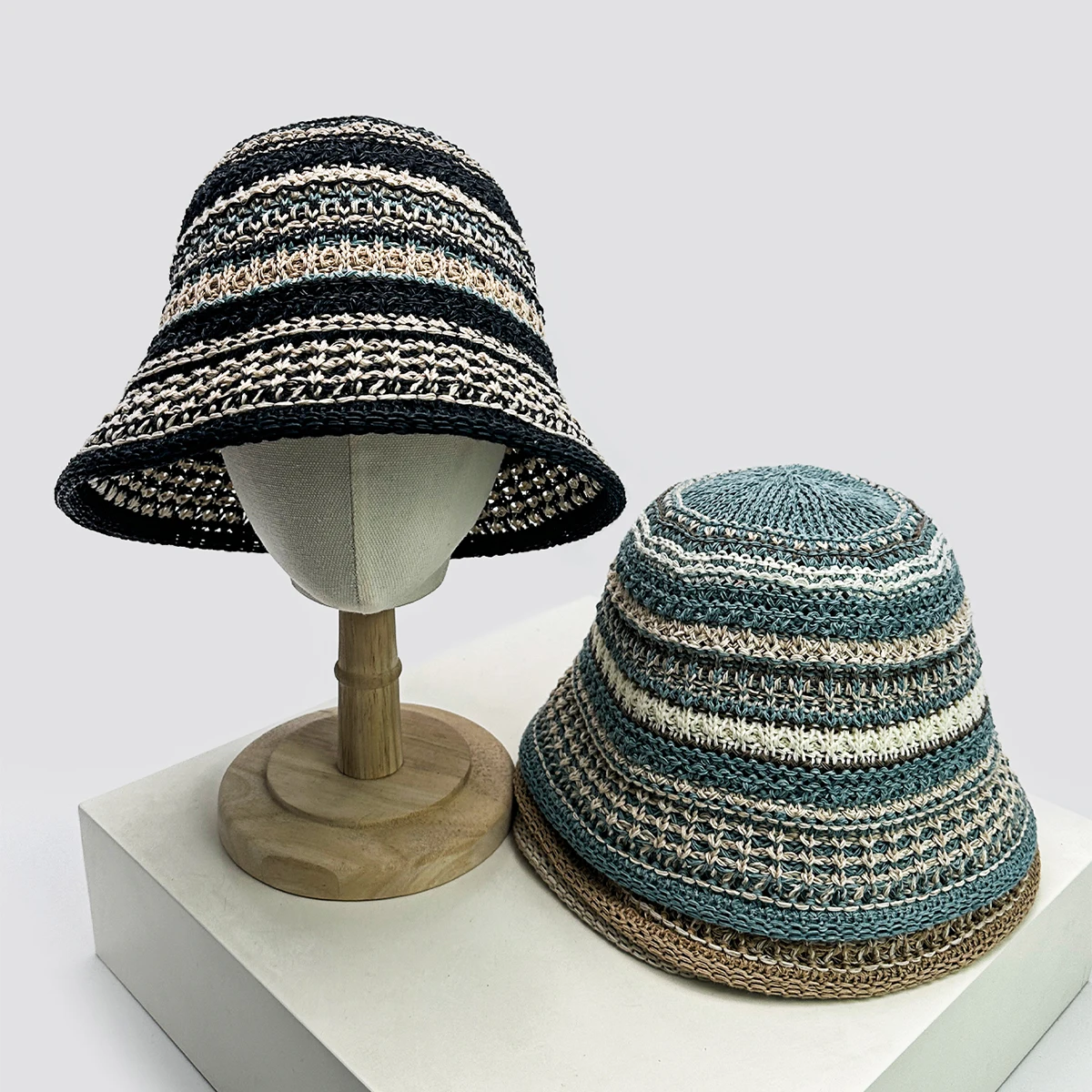 New Women Color Block Korean Stripe Bucket Hats Sunshade Hollow Out Fashion Casual Fisherman Caps Versatile Outdoor Breathable
New Women Color Block Korean Stripe Bucket Hats Sunshade Hollow Out Fashion Casual Fisherman Caps Versatile Outdoor Breathable