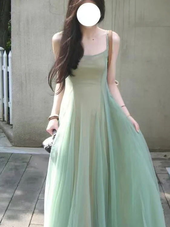 Green Mesh Strap Dress Two-Piece Set Fashionable Spring Summer New Style Retro Slimming Inner Elegant Long Dress
Green Mesh Strap Dress Two-Piece Set Fashionable Spring Summer New Style Retro Slimming Inner Elegant Long Dress